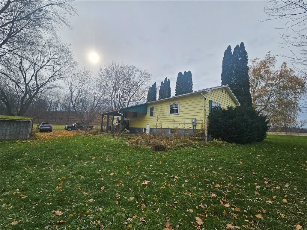 3696 Lakes Corners Rose Valley Road, Rose, New Yor, Rose, New York 14433, 3 Bedrooms Bedrooms, 5 Rooms Rooms,1 BathroomBathrooms,Residential,For Sale,3696 Lakes Corners Rose Valley Road, Rose, New Yor,0,R1651100