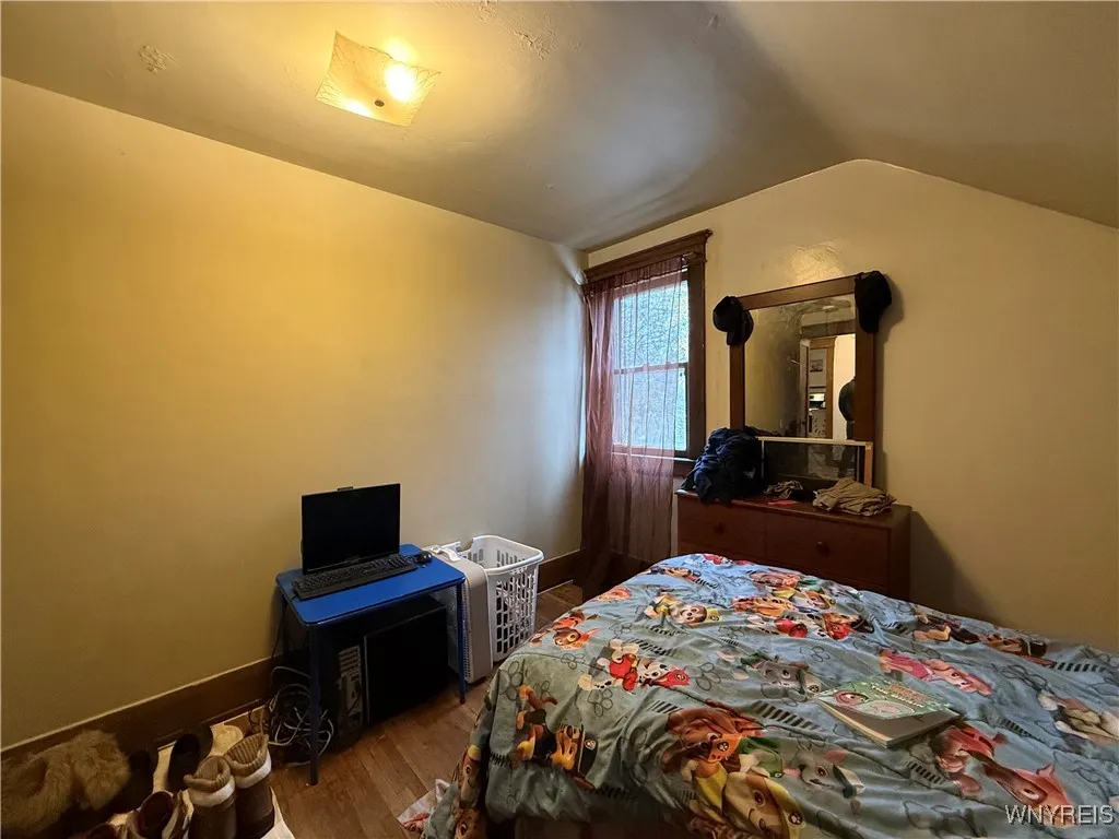 358 Newburgh Avenue, Buffalo, New York 14215, Buffalo, New York 14215, 5 Bedrooms Bedrooms, ,2 BathroomsBathrooms,Residential,For Sale,358 Newburgh Avenue, Buffalo, New York 14215,0,B1650287