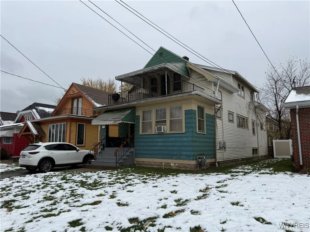 358 Newburgh Avenue, Buffalo, New York 14215, Buffalo, New York 14215, 5 Bedrooms Bedrooms, ,2 BathroomsBathrooms,Residential,For Sale,358 Newburgh Avenue, Buffalo, New York 14215,0,B1650287