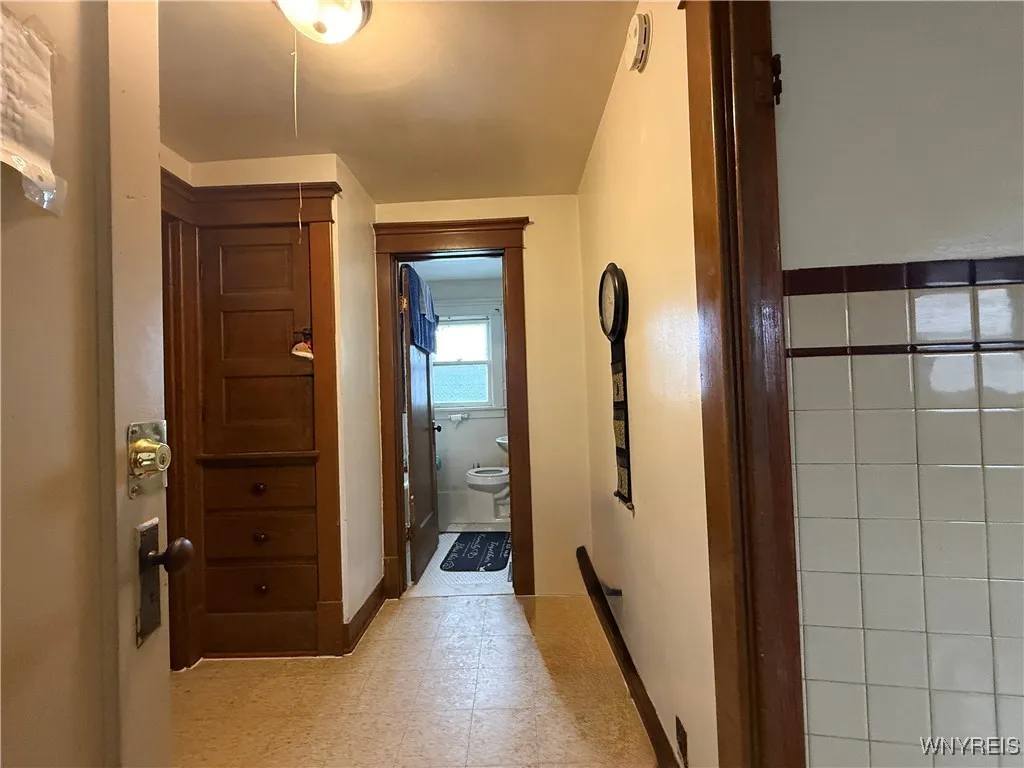 358 Newburgh Avenue, Buffalo, New York 14215, Buffalo, New York 14215, 5 Bedrooms Bedrooms, ,2 BathroomsBathrooms,Residential,For Sale,358 Newburgh Avenue, Buffalo, New York 14215,0,B1650287