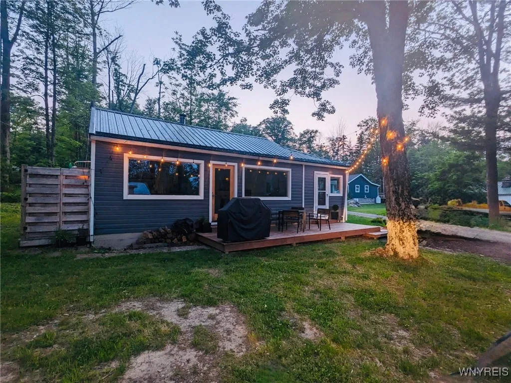 64 Summerset Drive, Java, New York 14009, Java, New York 14009, 1 Bedroom Bedrooms, 1 Room Rooms,1 BathroomBathrooms,Residential,For Sale,64 Summerset Drive, Java, New York 14009,0,B1650317