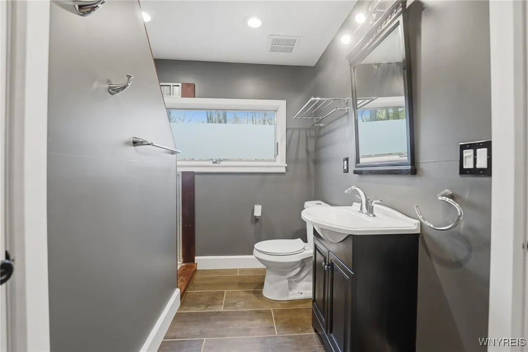 64 Summerset Drive, Java, New York 14009, Java, New York 14009, 1 Bedroom Bedrooms, 1 Room Rooms,1 BathroomBathrooms,Residential,For Sale,64 Summerset Drive, Java, New York 14009,0,B1650317