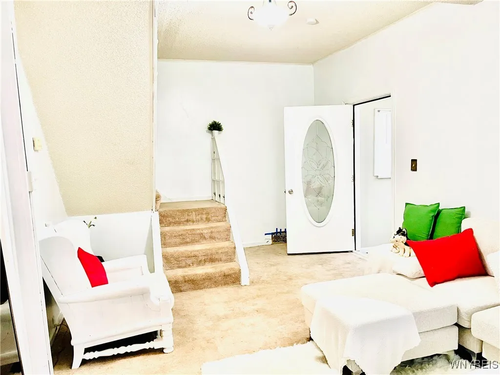 2711 Orleans Avenue, Niagara Falls, New York 14303, Niagara Falls, New York 14303, 2 Bedrooms Bedrooms, 4 Rooms Rooms,2 BathroomsBathrooms,Residential,For Sale,2711 Orleans Avenue, Niagara Falls, New York 14303,0,B1651072