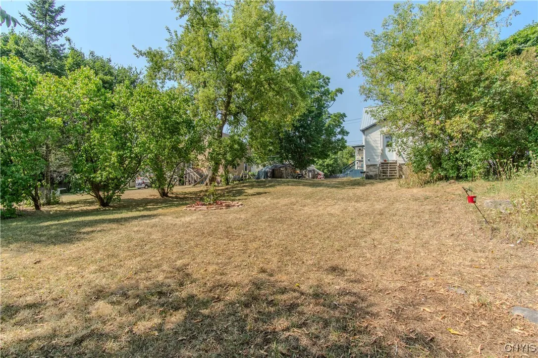 43928 State Route 37, Alexandria, New York 13679, Alexandria, New York 13679, 3 Bedrooms Bedrooms, 10 Rooms Rooms,2 BathroomsBathrooms,Residential,For Sale,43928 State Route 37, Alexandria, New York 13679,0,S1650984