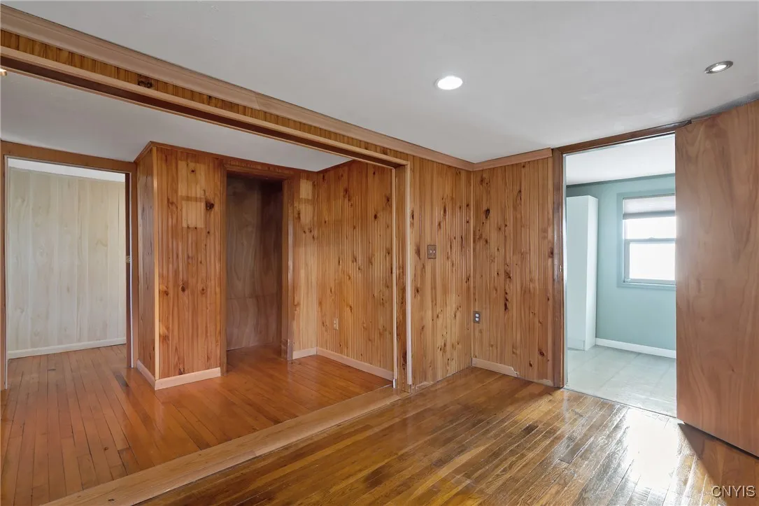 201 Lakeland Avenue, Geddes, New York 13209, Geddes, New York 13209, 3 Bedrooms Bedrooms, 7 Rooms Rooms,2 BathroomsBathrooms,Residential,For Sale,201 Lakeland Avenue, Geddes, New York 13209,0,S1648507