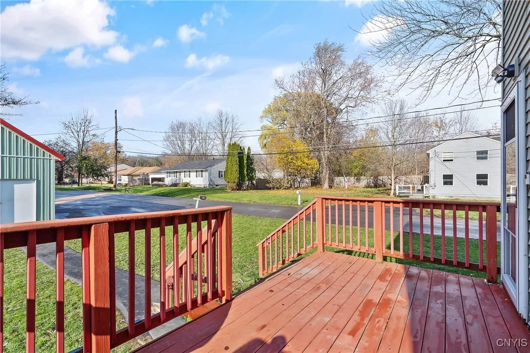 201 Lakeland Avenue, Geddes, New York 13209, Geddes, New York 13209, 3 Bedrooms Bedrooms, 7 Rooms Rooms,2 BathroomsBathrooms,Residential,For Sale,201 Lakeland Avenue, Geddes, New York 13209,0,S1648507