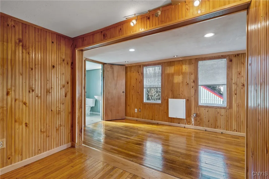 201 Lakeland Avenue, Geddes, New York 13209, Geddes, New York 13209, 3 Bedrooms Bedrooms, 7 Rooms Rooms,2 BathroomsBathrooms,Residential,For Sale,201 Lakeland Avenue, Geddes, New York 13209,0,S1648507