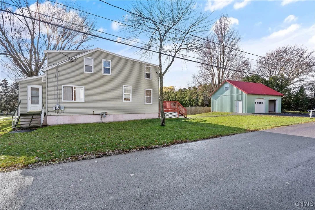 201 Lakeland Avenue, Geddes, New York 13209, Geddes, New York 13209, 3 Bedrooms Bedrooms, 7 Rooms Rooms,2 BathroomsBathrooms,Residential,For Sale,201 Lakeland Avenue, Geddes, New York 13209,0,S1648507