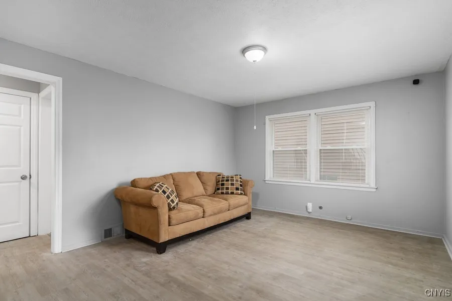 20 Gardner St, Whitestown, New York 13492, Whitestown, New York 13492, 4 Bedrooms Bedrooms, 7 Rooms Rooms,1 BathroomBathrooms,Residential,For Sale,20 Gardner St, Whitestown, New York 13492,0,S1651114