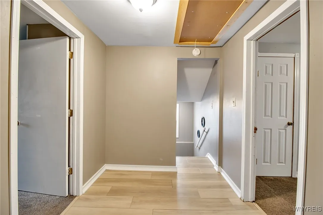 19 Crestwood Place, Cheektowaga, New York 14225, Cheektowaga, New York 14225, 4 Bedrooms Bedrooms, 9 Rooms Rooms,1 BathroomBathrooms,Residential,For Sale,19 Crestwood Place, Cheektowaga, New York 14225,0,B1651108