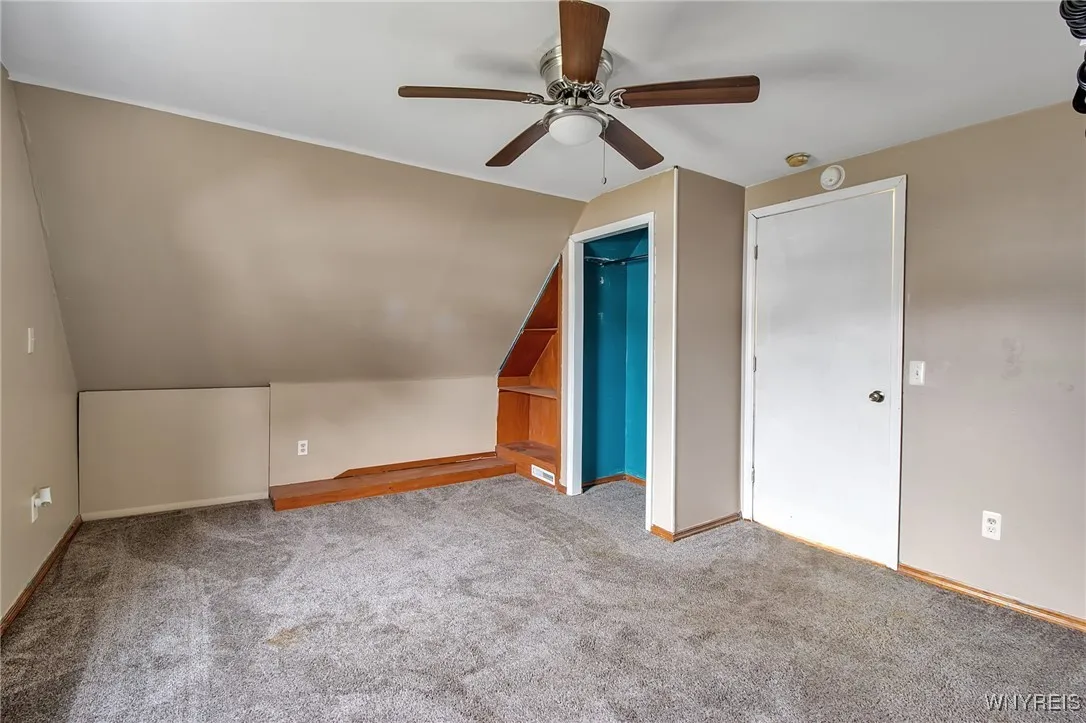 19 Crestwood Place, Cheektowaga, New York 14225, Cheektowaga, New York 14225, 4 Bedrooms Bedrooms, 9 Rooms Rooms,1 BathroomBathrooms,Residential,For Sale,19 Crestwood Place, Cheektowaga, New York 14225,0,B1651108