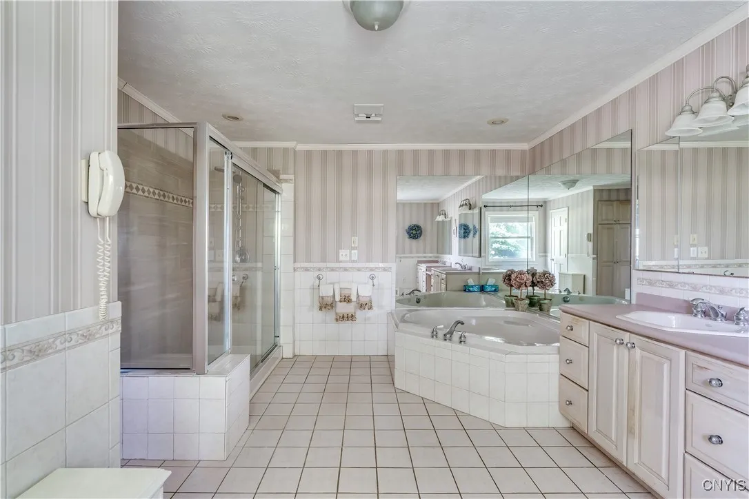 21275 County Route 63, Watertown Town, New York 13, Watertown Town, New York 13601, 4 Bedrooms Bedrooms, 10 Rooms Rooms,3 BathroomsBathrooms,Residential,For Sale,21275 County Route 63, Watertown Town, New York 13,0,S1651128