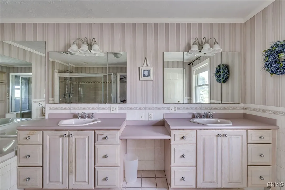 21275 County Route 63, Watertown Town, New York 13, Watertown Town, New York 13601, 4 Bedrooms Bedrooms, 10 Rooms Rooms,3 BathroomsBathrooms,Residential,For Sale,21275 County Route 63, Watertown Town, New York 13,0,S1651128