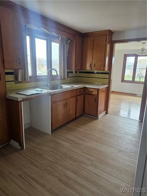 44 Aurora Drive, Cheektowaga, New York 14215, Cheektowaga, New York 14215, 3 Bedrooms Bedrooms, 6 Rooms Rooms,1 BathroomBathrooms,Residential Lease,For Rent,44 Aurora Drive, Cheektowaga, New York 14215,0,B1651127