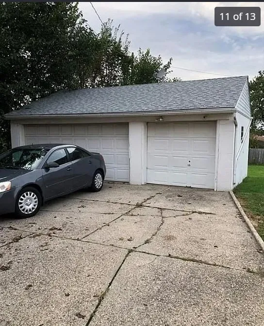 970 Cleveland Drive, Cheektowaga, New York 14225, Cheektowaga, New York 14225, 6 Bedrooms Bedrooms, 13 Rooms Rooms,2 BathroomsBathrooms,Residential,For Sale,970 Cleveland Drive, Cheektowaga, New York 14225,0,R1651159