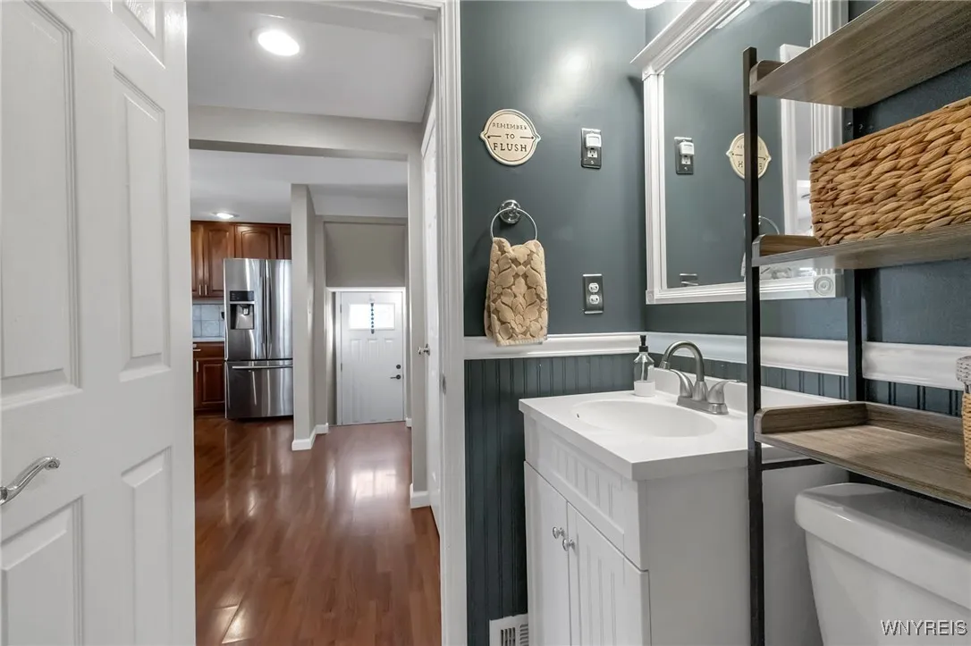 114 Whitehall Avenue, Buffalo, New York 14220, Buffalo, New York 14220, 3 Bedrooms Bedrooms, 7 Rooms Rooms,2 BathroomsBathrooms,Residential,For Sale,114 Whitehall Avenue, Buffalo, New York 14220,0,B1650453