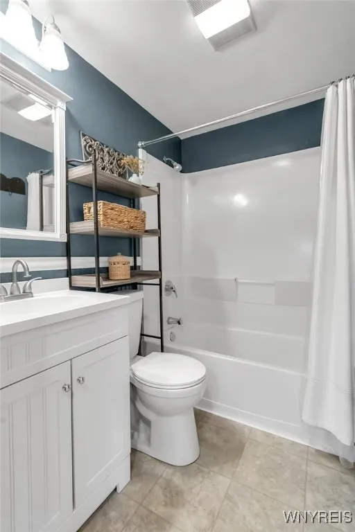 114 Whitehall Avenue, Buffalo, New York 14220, Buffalo, New York 14220, 3 Bedrooms Bedrooms, 7 Rooms Rooms,2 BathroomsBathrooms,Residential,For Sale,114 Whitehall Avenue, Buffalo, New York 14220,0,B1650453