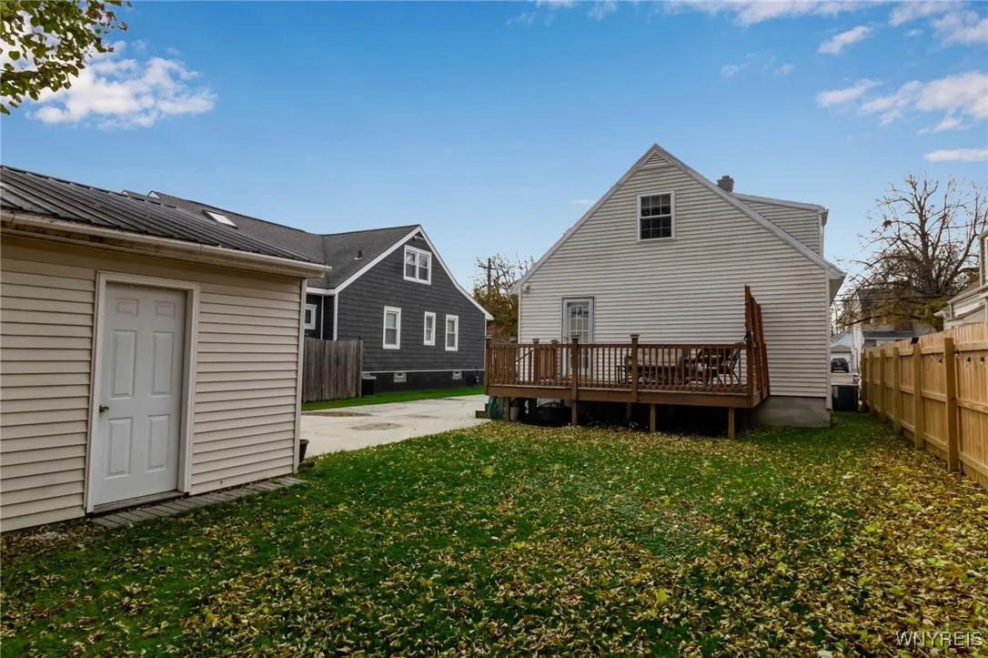 114 Whitehall Avenue, Buffalo, New York 14220, Buffalo, New York 14220, 3 Bedrooms Bedrooms, 7 Rooms Rooms,2 BathroomsBathrooms,Residential,For Sale,114 Whitehall Avenue, Buffalo, New York 14220,0,B1650453