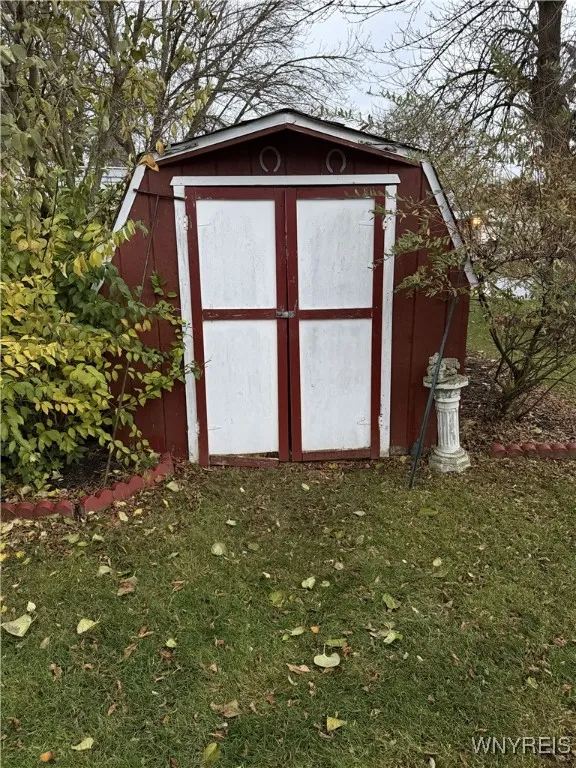 57 Lorraine Place, West Seneca, New York 14224, West Seneca, New York 14224, 3 Bedrooms Bedrooms, 11 Rooms Rooms,2 BathroomsBathrooms,Residential,For Sale,57 Lorraine Place, West Seneca, New York 14224,0,B1651199