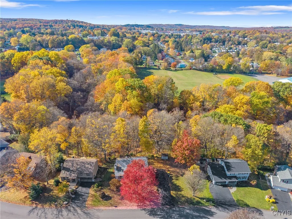 118 Feldspar Drive, Camillus, New York 13219, Camillus, New York 13219, 3 Bedrooms Bedrooms, 8 Rooms Rooms,1 BathroomBathrooms,Residential,For Sale,118 Feldspar Drive, Camillus, New York 13219,0,S1649693