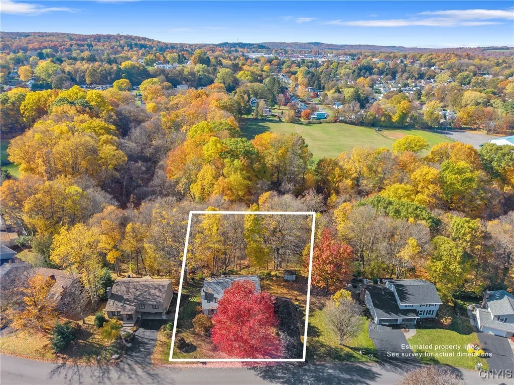 118 Feldspar Drive, Camillus, New York 13219, Camillus, New York 13219, 3 Bedrooms Bedrooms, 8 Rooms Rooms,1 BathroomBathrooms,Residential,For Sale,118 Feldspar Drive, Camillus, New York 13219,0,S1649693