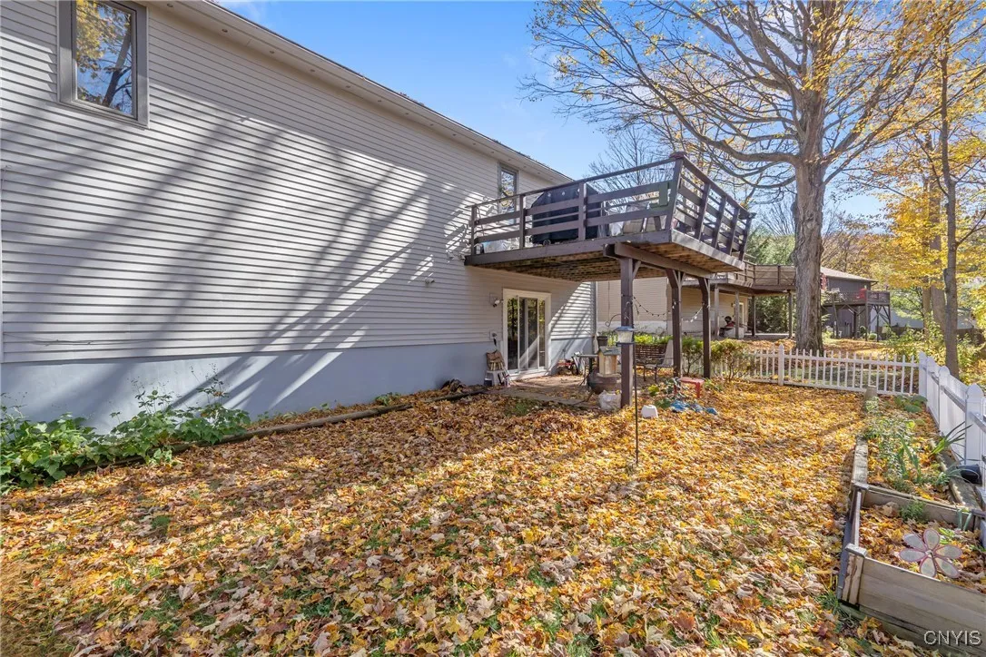 118 Feldspar Drive, Camillus, New York 13219, Camillus, New York 13219, 3 Bedrooms Bedrooms, 8 Rooms Rooms,1 BathroomBathrooms,Residential,For Sale,118 Feldspar Drive, Camillus, New York 13219,0,S1649693