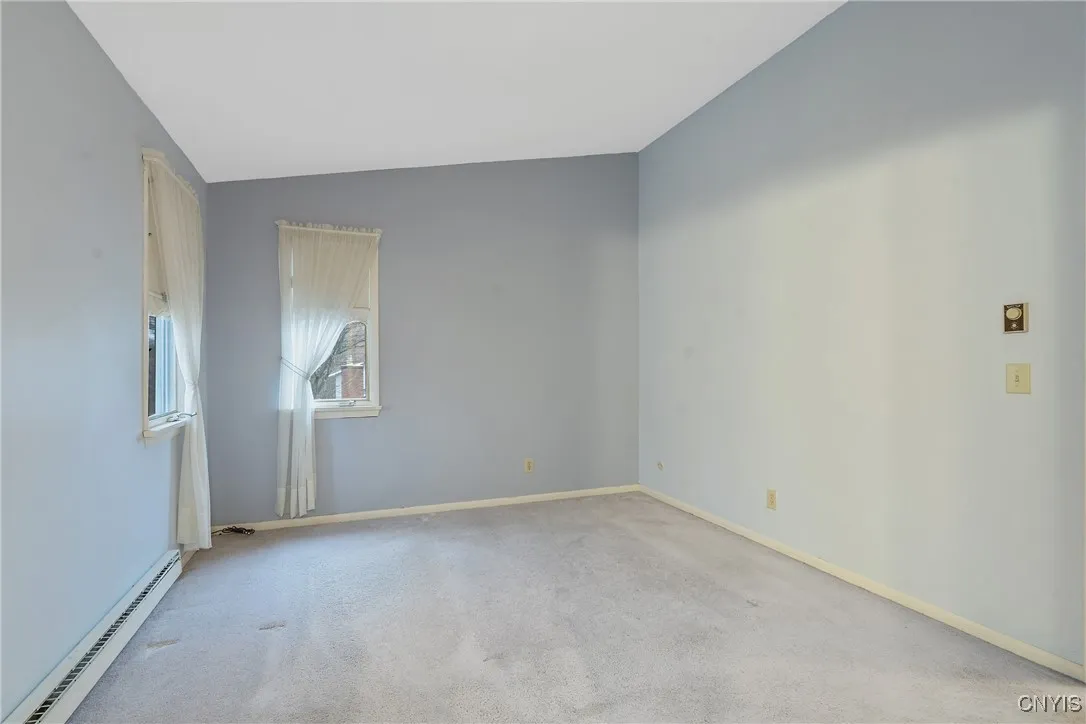 118 Feldspar Drive, Camillus, New York 13219, Camillus, New York 13219, 3 Bedrooms Bedrooms, 8 Rooms Rooms,1 BathroomBathrooms,Residential,For Sale,118 Feldspar Drive, Camillus, New York 13219,0,S1649693