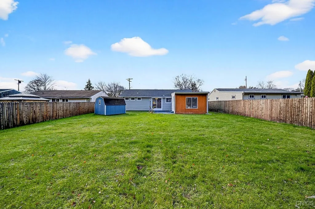 105 Florida Road South, Salina, New York 13211, Salina, New York 13211, 3 Bedrooms Bedrooms, 6 Rooms Rooms,2 BathroomsBathrooms,Residential,For Sale,105 Florida Road South, Salina, New York 13211,0,S1651215