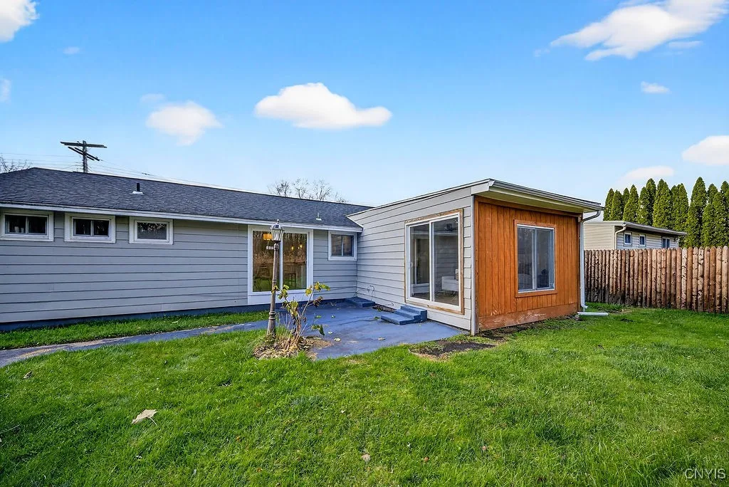 105 Florida Road South, Salina, New York 13211, Salina, New York 13211, 3 Bedrooms Bedrooms, 6 Rooms Rooms,2 BathroomsBathrooms,Residential,For Sale,105 Florida Road South, Salina, New York 13211,0,S1651215