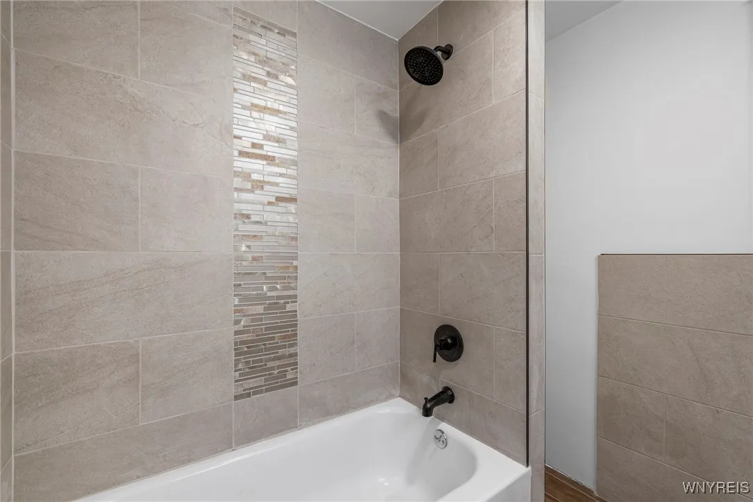 30 Goulding Avenue, Buffalo, New York 14208, Buffalo, New York 14208, 8 Bedrooms Bedrooms, ,2 BathroomsBathrooms,Residential,For Sale,30 Goulding Avenue, Buffalo, New York 14208,0,B1651186