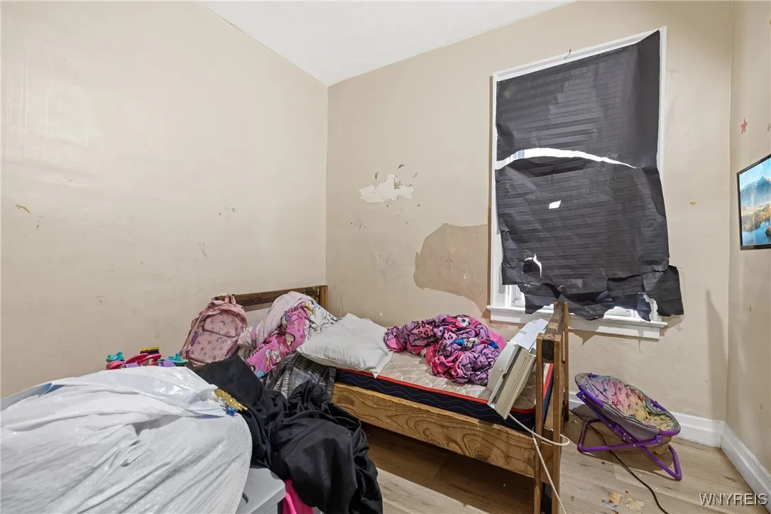 152 Zelmer Street, Buffalo, New York 14211, Buffalo, New York 14211, 5 Bedrooms Bedrooms, ,2 BathroomsBathrooms,Residential,For Sale,152 Zelmer Street, Buffalo, New York 14211,0,B1651236
