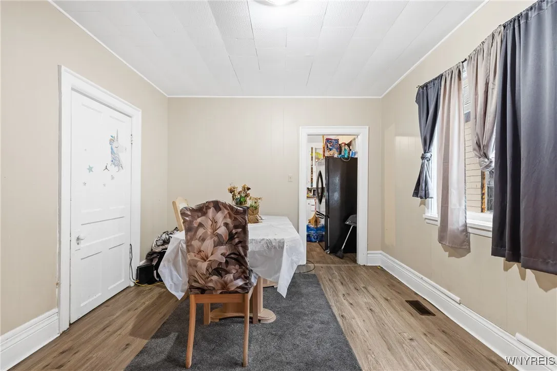 152 Zelmer Street, Buffalo, New York 14211, Buffalo, New York 14211, 5 Bedrooms Bedrooms, ,2 BathroomsBathrooms,Residential,For Sale,152 Zelmer Street, Buffalo, New York 14211,0,B1651236