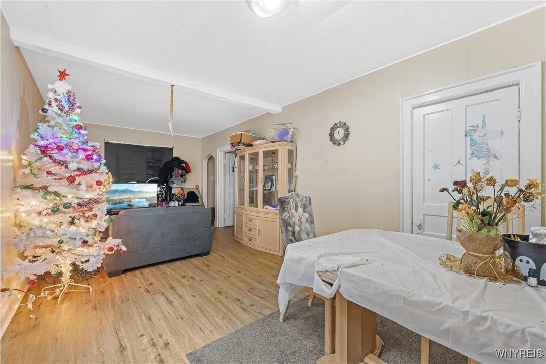 152 Zelmer Street, Buffalo, New York 14211, Buffalo, New York 14211, 5 Bedrooms Bedrooms, ,2 BathroomsBathrooms,Residential,For Sale,152 Zelmer Street, Buffalo, New York 14211,0,B1651236