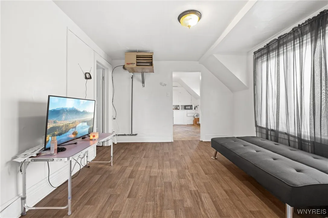 152 Zelmer Street, Buffalo, New York 14211, Buffalo, New York 14211, 5 Bedrooms Bedrooms, ,2 BathroomsBathrooms,Residential,For Sale,152 Zelmer Street, Buffalo, New York 14211,0,B1651236