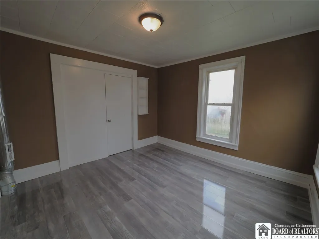 83 West 2nd Street, Dunkirk, New York 14048, Dunkirk, New York 14048, 4 Bedrooms Bedrooms, 8 Rooms Rooms,1 BathroomBathrooms,Residential,For Sale,83 West 2nd Street, Dunkirk, New York 14048,0,R1651218