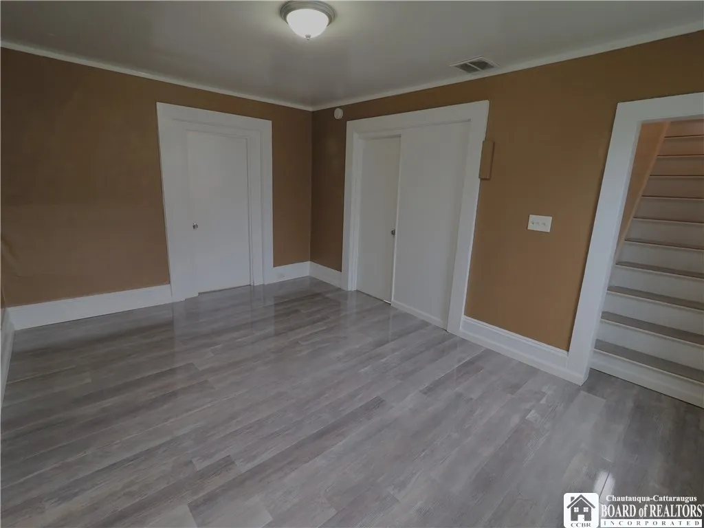 83 West 2nd Street, Dunkirk, New York 14048, Dunkirk, New York 14048, 4 Bedrooms Bedrooms, 8 Rooms Rooms,1 BathroomBathrooms,Residential,For Sale,83 West 2nd Street, Dunkirk, New York 14048,0,R1651218