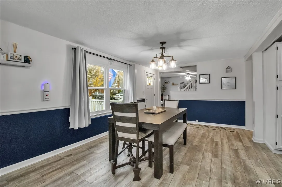 27 South Irwinwood Road, Lancaster, New York 14086, Lancaster, New York 14086, 3 Bedrooms Bedrooms, 5 Rooms Rooms,1 BathroomBathrooms,Residential,For Sale,27 South Irwinwood Road, Lancaster, New York 14086,0,B1649937