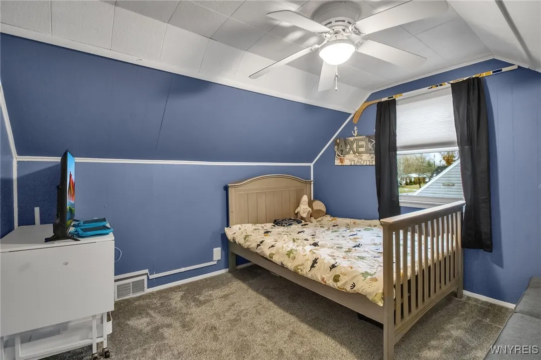 27 South Irwinwood Road, Lancaster, New York 14086, Lancaster, New York 14086, 3 Bedrooms Bedrooms, 5 Rooms Rooms,1 BathroomBathrooms,Residential,For Sale,27 South Irwinwood Road, Lancaster, New York 14086,0,B1649937