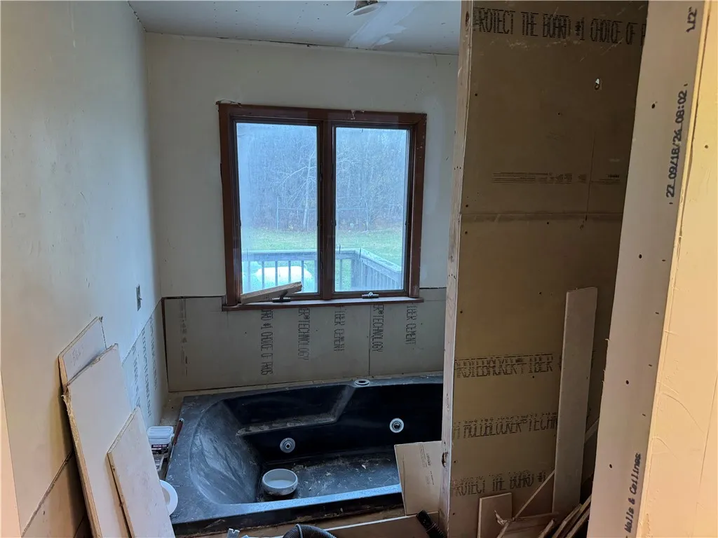 Bathroom #1 First Floor