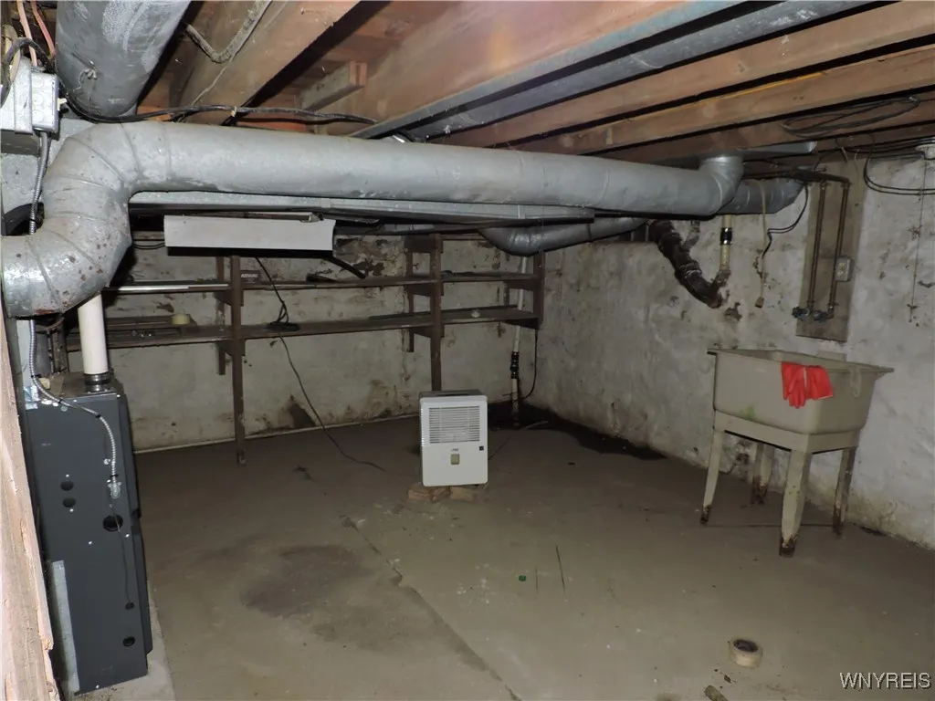 101 Pearl Street, Concord, New York 14141, Concord, New York 14141, 3 Bedrooms Bedrooms, 6 Rooms Rooms,1 BathroomBathrooms,Residential,For Sale,101 Pearl Street, Concord, New York 14141,0,B1651259