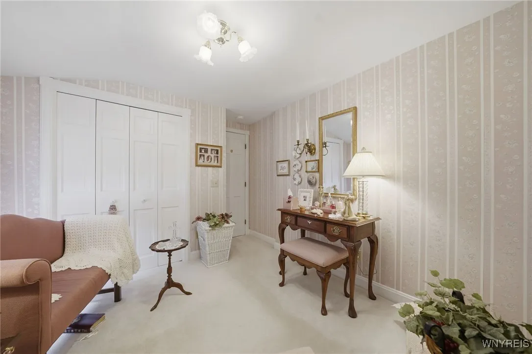 2420 Dodge Road, Amherst, New York 14051, Amherst, New York 14051, 3 Bedrooms Bedrooms, 6 Rooms Rooms,3 BathroomsBathrooms,Residential,For Sale,2420 Dodge Road, Amherst, New York 14051,0,B1650794