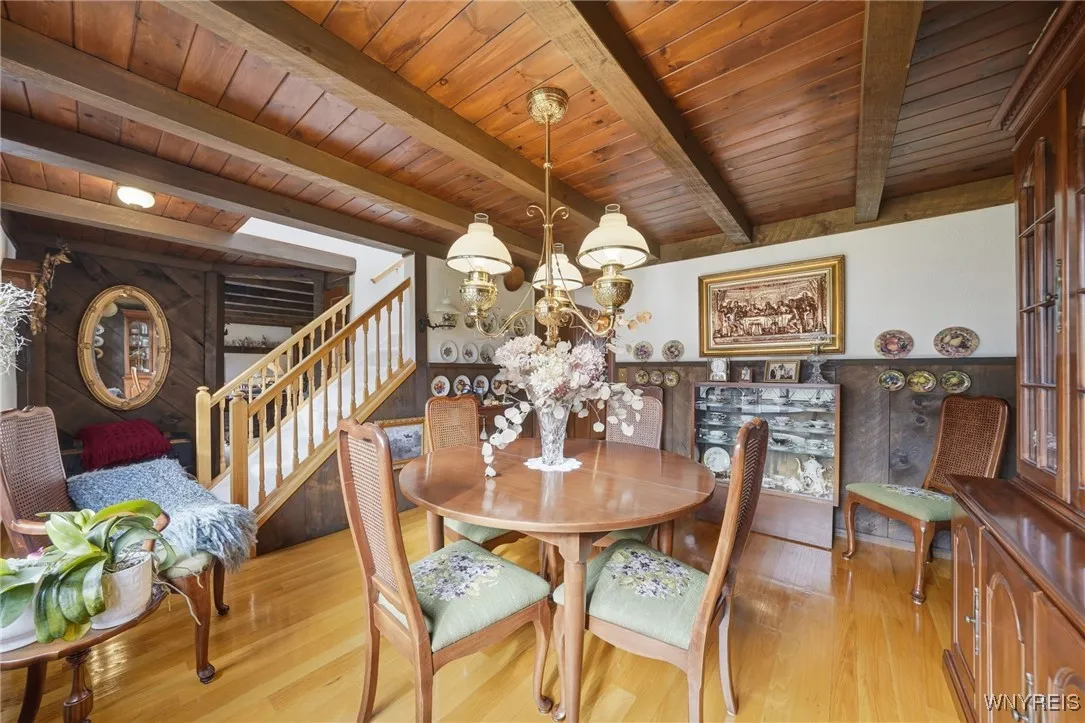 2420 Dodge Road, Amherst, New York 14051, Amherst, New York 14051, 3 Bedrooms Bedrooms, 6 Rooms Rooms,3 BathroomsBathrooms,Residential,For Sale,2420 Dodge Road, Amherst, New York 14051,0,B1650794