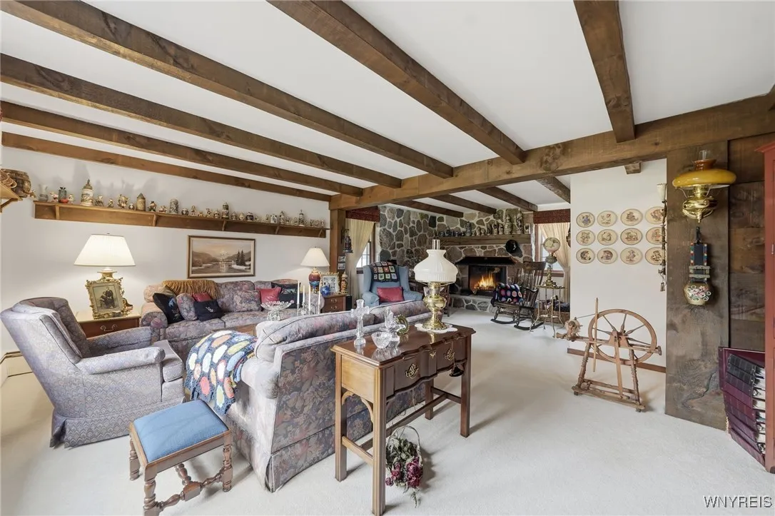 2420 Dodge Road, Amherst, New York 14051, Amherst, New York 14051, 3 Bedrooms Bedrooms, 6 Rooms Rooms,3 BathroomsBathrooms,Residential,For Sale,2420 Dodge Road, Amherst, New York 14051,0,B1650794