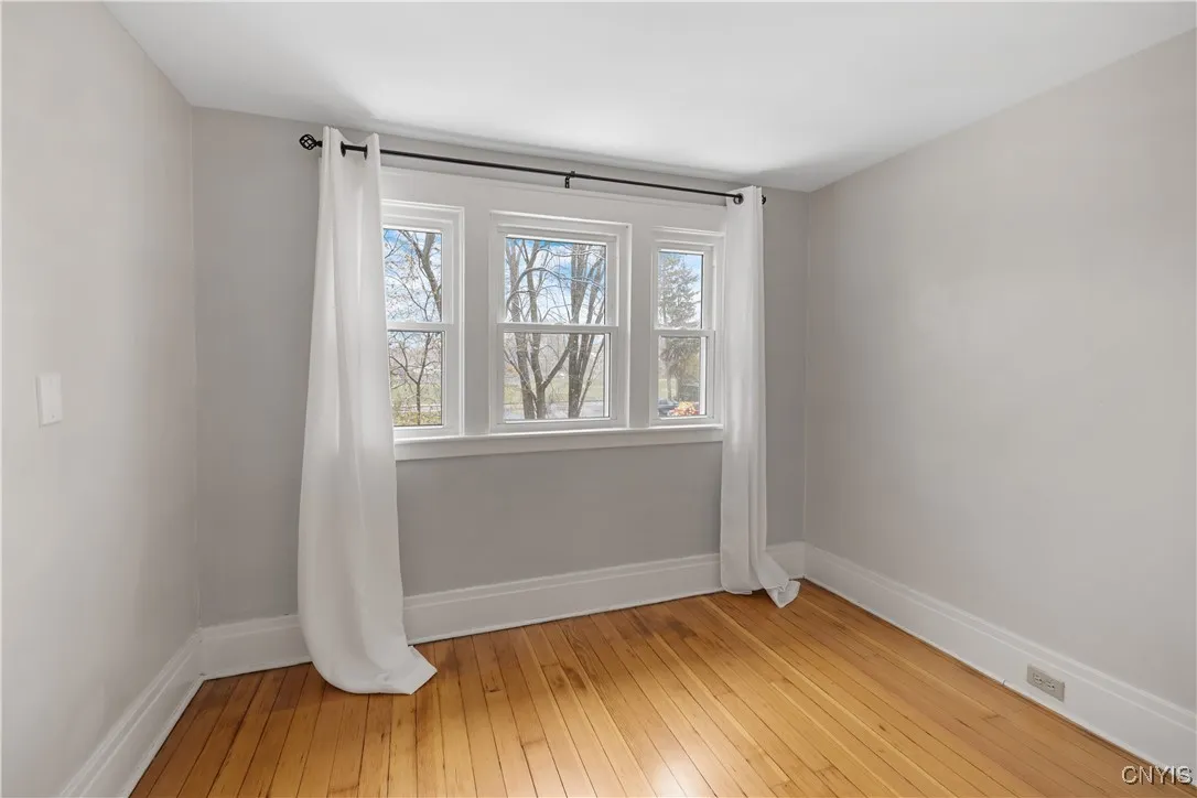 144 Durston Avenue, Syracuse, New York 13203, Syracuse, New York 13203, 4 Bedrooms Bedrooms, 10 Rooms Rooms,2 BathroomsBathrooms,Residential Lease,Closed,144 Durston Avenue, Syracuse, New York 13203,0,S1650061