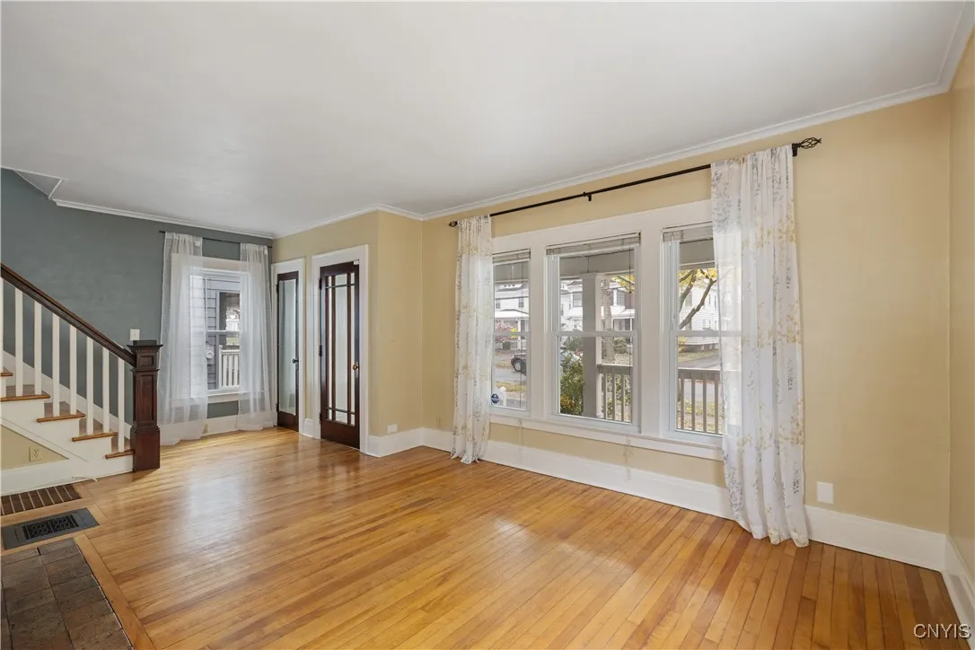 144 Durston Avenue, Syracuse, New York 13203, Syracuse, New York 13203, 4 Bedrooms Bedrooms, 10 Rooms Rooms,2 BathroomsBathrooms,Residential Lease,Closed,144 Durston Avenue, Syracuse, New York 13203,0,S1650061