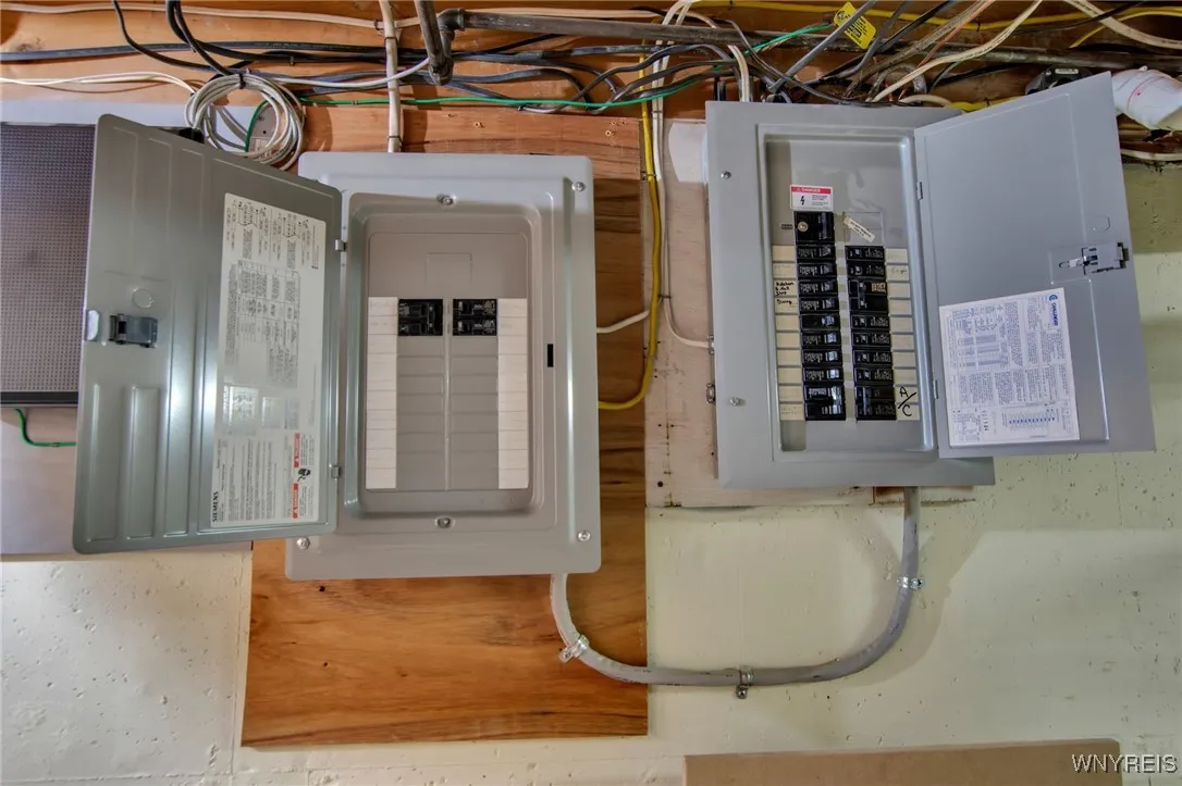 107 Patricia Drive, West Seneca, New York 14224, West Seneca, New York 14224, 3 Bedrooms Bedrooms, 7 Rooms Rooms,1 BathroomBathrooms,Residential,For Sale,107 Patricia Drive, West Seneca, New York 14224,0,B1651268