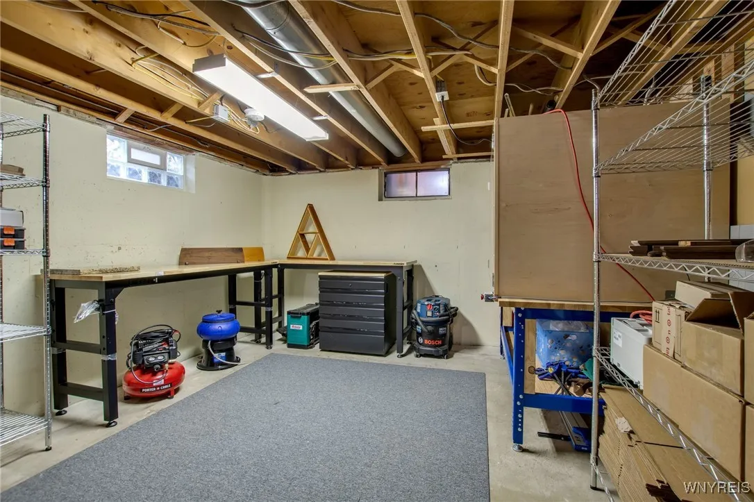 107 Patricia Drive, West Seneca, New York 14224, West Seneca, New York 14224, 3 Bedrooms Bedrooms, 7 Rooms Rooms,1 BathroomBathrooms,Residential,For Sale,107 Patricia Drive, West Seneca, New York 14224,0,B1651268