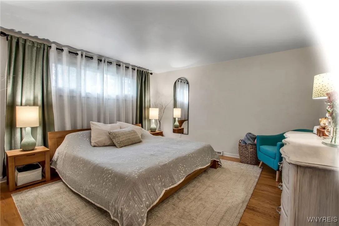 107 Patricia Drive, West Seneca, New York 14224, West Seneca, New York 14224, 3 Bedrooms Bedrooms, 7 Rooms Rooms,1 BathroomBathrooms,Residential,For Sale,107 Patricia Drive, West Seneca, New York 14224,0,B1651268