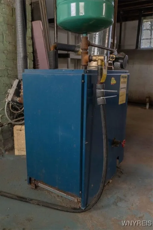 1315 Maple Avenue, Niagara Falls, New York 14305, Niagara Falls, New York 14305, 3 Bedrooms Bedrooms, 8 Rooms Rooms,1 BathroomBathrooms,Residential,For Sale,1315 Maple Avenue, Niagara Falls, New York 14305,0,B1651134