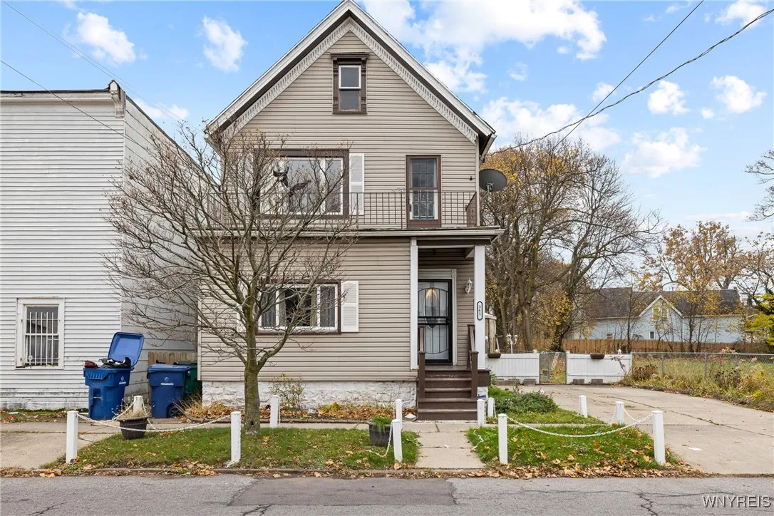 361 East North Street S, Buffalo, New York 14204, Buffalo, New York 14204, 5 Bedrooms Bedrooms, ,2 BathroomsBathrooms,Residential,Closed,361 East North Street S, Buffalo, New York 14204,0,B1651281